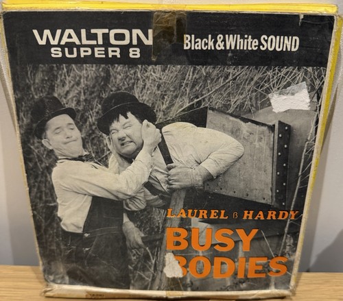 Laurel and hardy super - laurel,