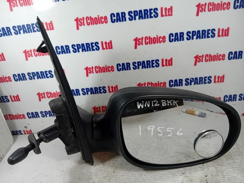 Ford hatchback 3dr studio - 3dr,