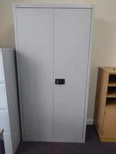 Bisley 2 Door Tall Filing Cupboard Stationery with Keys and 3 Shelves - Grey
