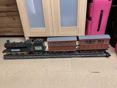 Large wooden model - large,