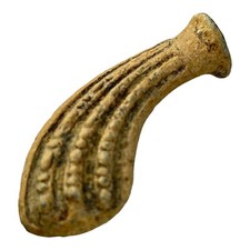 TOY GUN HANDLE METAL DETECTING FIND MAYBE LEAD 6.5cms - PB13