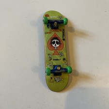 Powell Peralta Tech Deck Skateboard Fingerboard Bones Brigade Vintage Rare