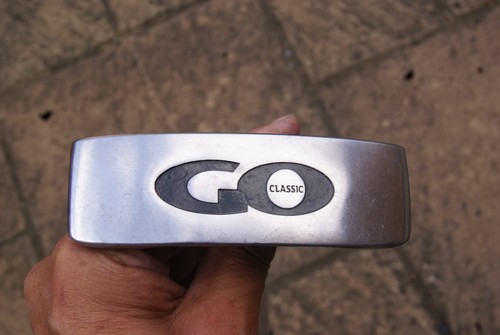 Centre shafted putter - centre,