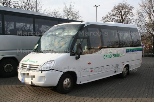 Truck photo iveco - truck,
