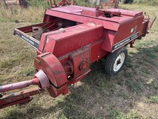 International 435D Square Baler Small Bales Fits Tractor 445D Hay Straw