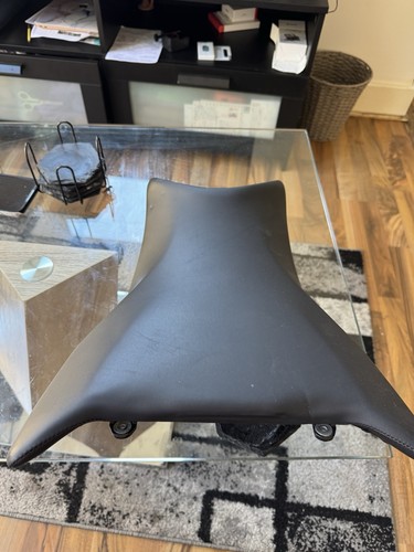 Bmw s1000rr seat gen - bmw,