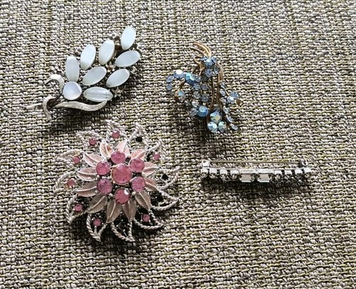 Job lot vintage brooches - job, lot.