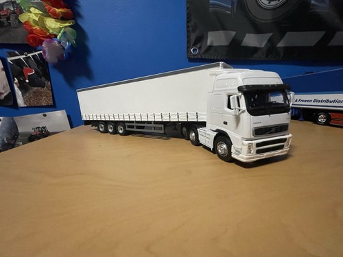 Oxford diecast volvo - diecast,