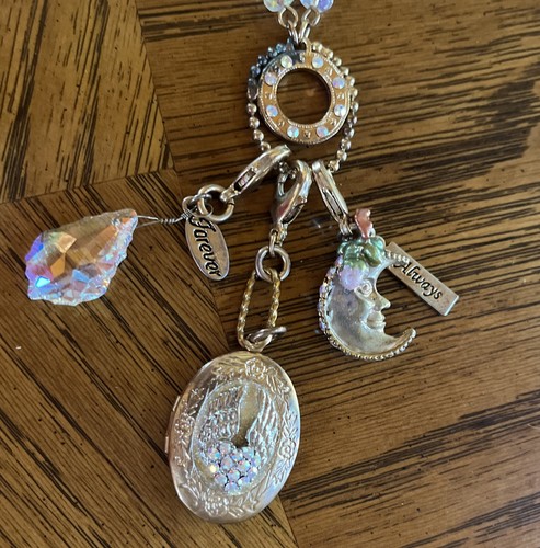 Kirk folly gold tone - kirk’s, charm