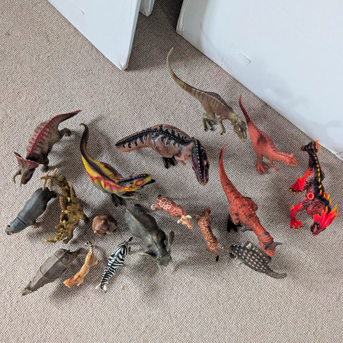 Mixed lot plastic - mixed,
