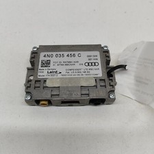 AUDI Q7 4M Antenna Amplifier