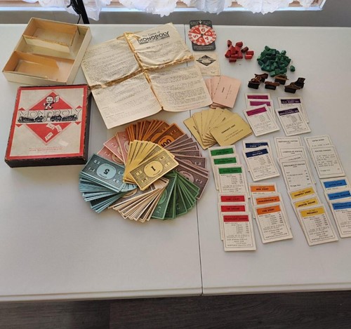 Vintage 1940s monopoly wartime - vintage,