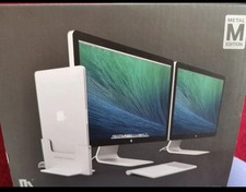 Brand new in box Henge docks