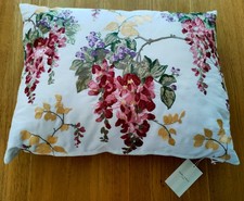 LAURA ASHLEY Wisteria