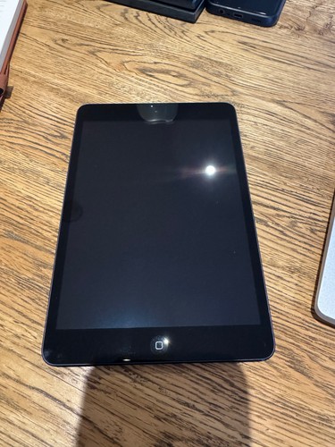 Apple ipad mini model - model, a1432