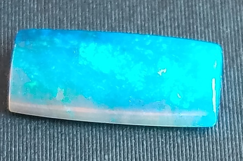 Australian opal blue flashes - australian, (blue