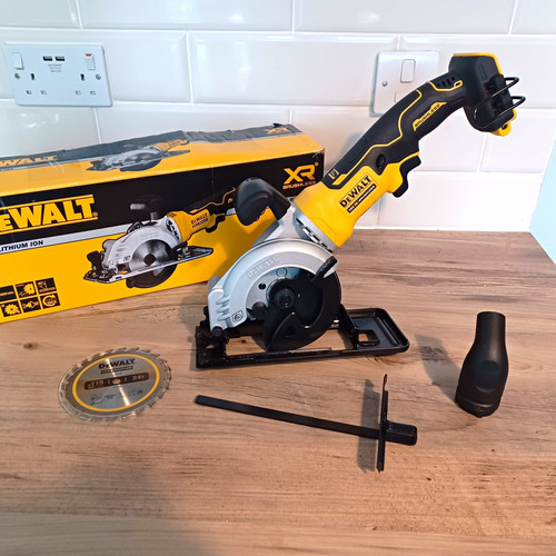Dewalt dcs571 18v - xr, li-ion