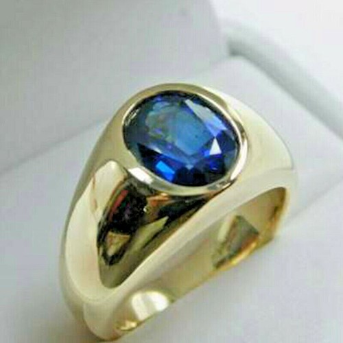 Oval cut blue sapphire - 2,