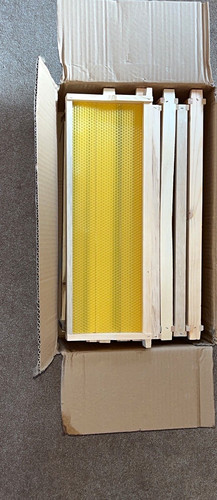 Langstroth bee hive - langstroth,