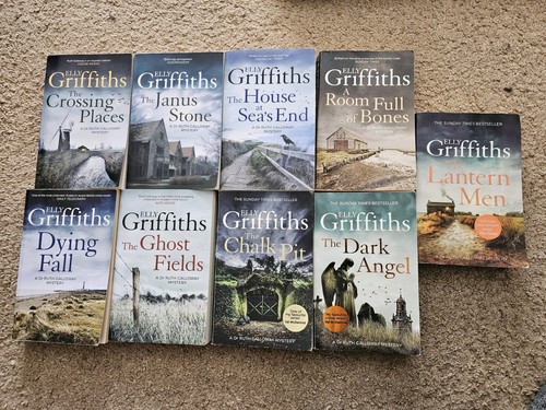 Elly griffiths books - x,