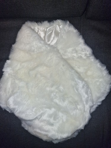 Faux fur shawl - faux,