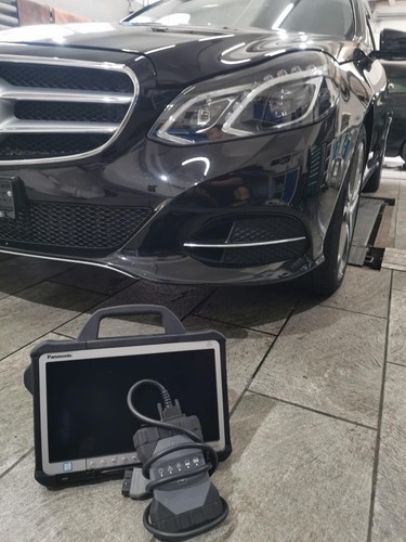 Mercedes coding programming - mercedes, &