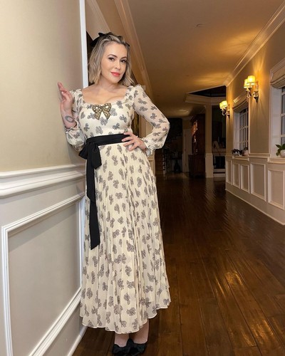 Alyssa milano 5 inch - alyssa,