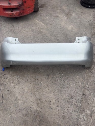 Toyota auris door rear - toyota,