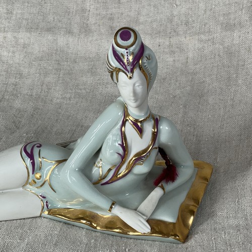 Galos reclining female - , figure