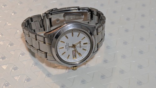 Seiko kinetic two toned - seiko, ss