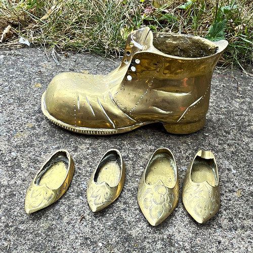 Brass boot ornament set lot - brass,