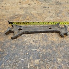 Vintage 11" Tractor Multi
