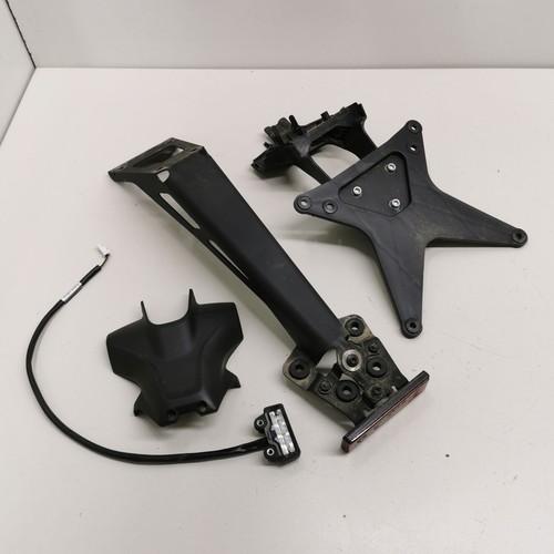 Ducati monster 900 license - 900,