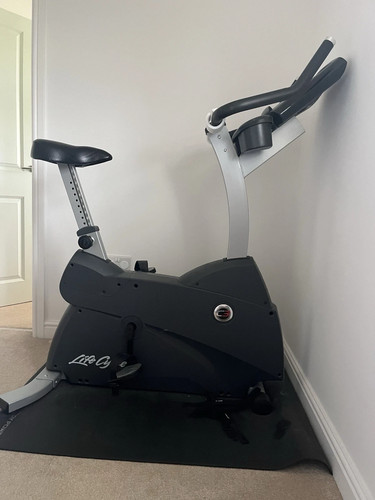Life fitness upright - fitness,