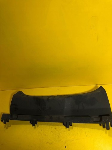 Volvo c30 2009 trunk boot - 2009, sill