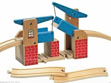 CAROUSEL WOODEN LIFTING BRIDGE BNIB