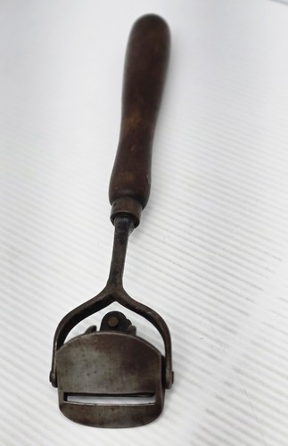 Antique cooper carpenter s - antique, /