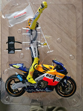 Minichamps, Valentino Rossi, 1st Win MotoGP 2002, Honda RC211V