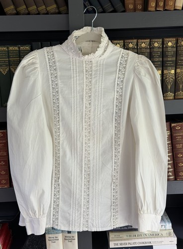 Vintage laura ashley victorian - laura,