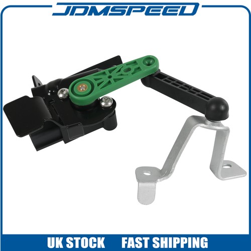 Rear left headlight - rear,