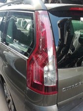 Tail light outer left/1007397