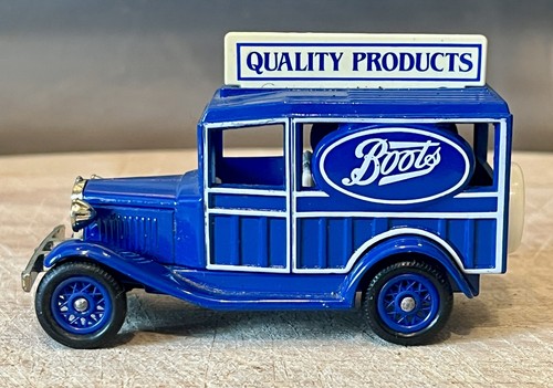 Lledo promotional model van - promotional, van-