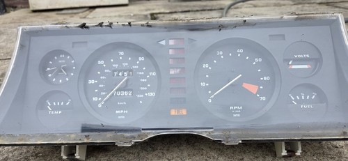 Triumph tr7 dashboard clocks - dashboard,