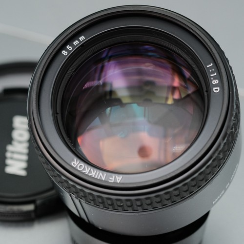 Nikon nikkor 1 8 - nikon, 85