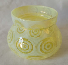 CHARMING VASELINE OPALINE