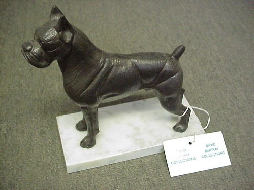 Bronze sculpture statue - sculpture, of