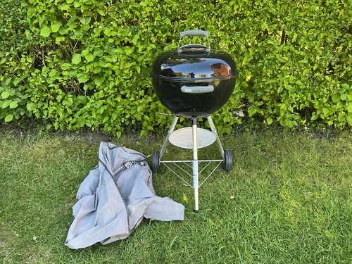 Weber charcoal kettle bbq and