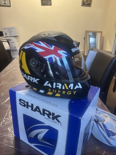 Shark s700 motorcycle helmet - s,