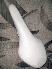 vintage 1970/80s carrera racing bike saddle