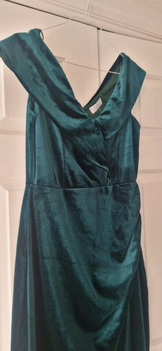 Gorgeous emerald green velvet - gorgeous,